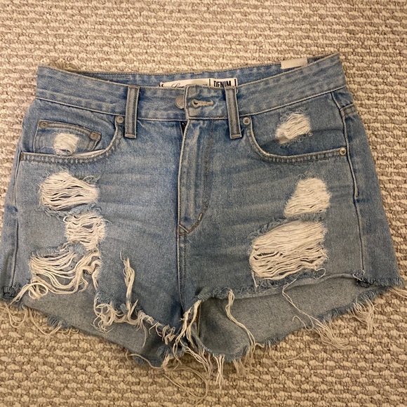 Lovers + Friends Jean Shorts - Picture 1 of 2